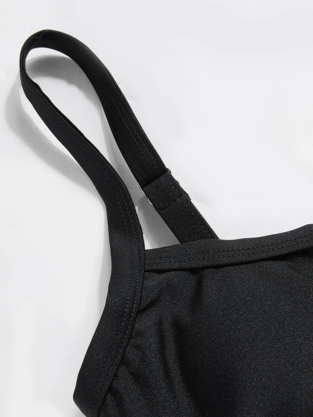 U-neckline Tankini Full Coverage Bikini Set
