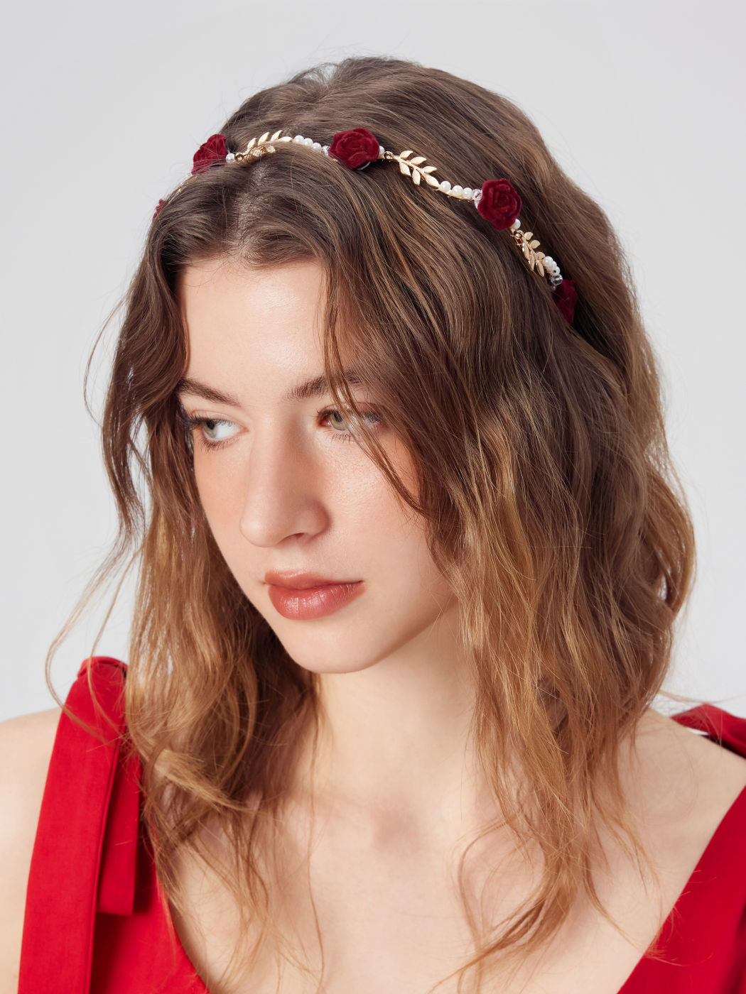 FLOWER & FAUX PEARL METALLIC HEADBAND