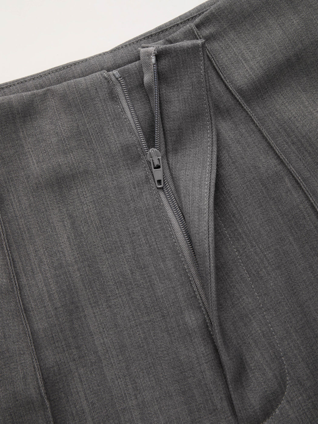 Mid Rise Belted Pleated Straight Leg Trousers