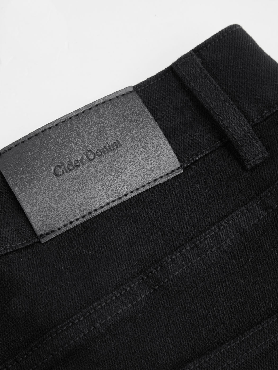 The Tapered - Cropped Curve & Plus