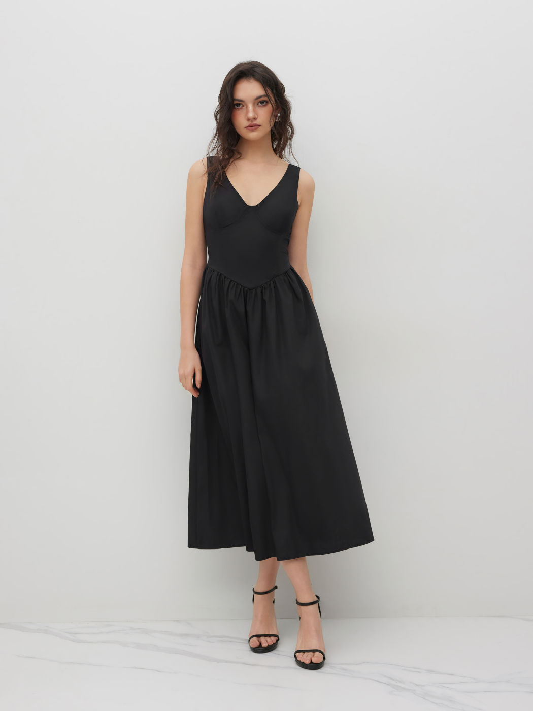 Cotton-blend V-neck Lace Up Ruffle Maxi Dress