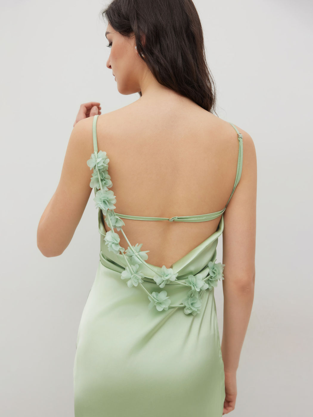 Satin-Cowl-Hals 3D-Blumen-Rouché-Mermaid-Maxikleid