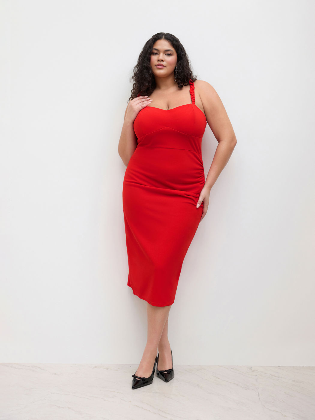 V-neck Solid Ruched Split Maxi Dress Curve & Plus