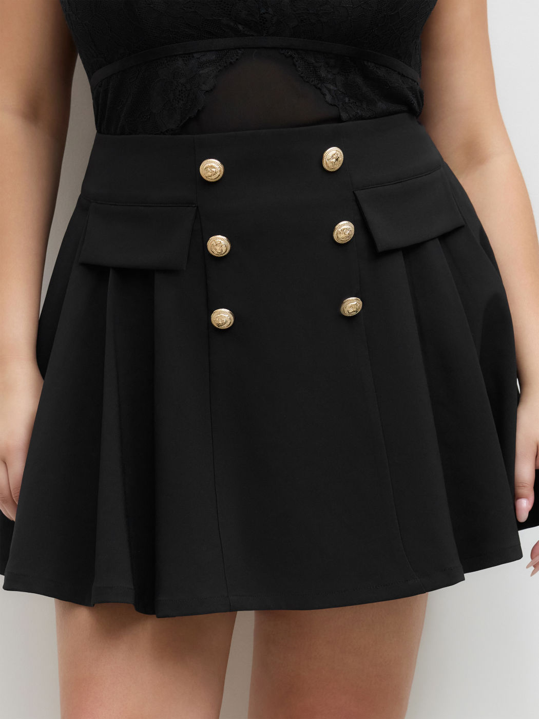 Mid Rise Double Breasted Pleated Mini Skirt Curve & Plus