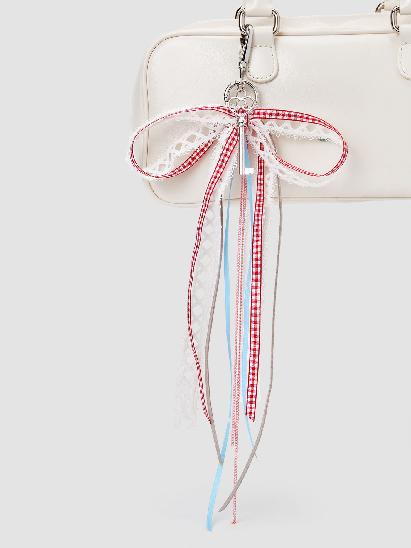 KEY & BOWKNOT BAG CHARM