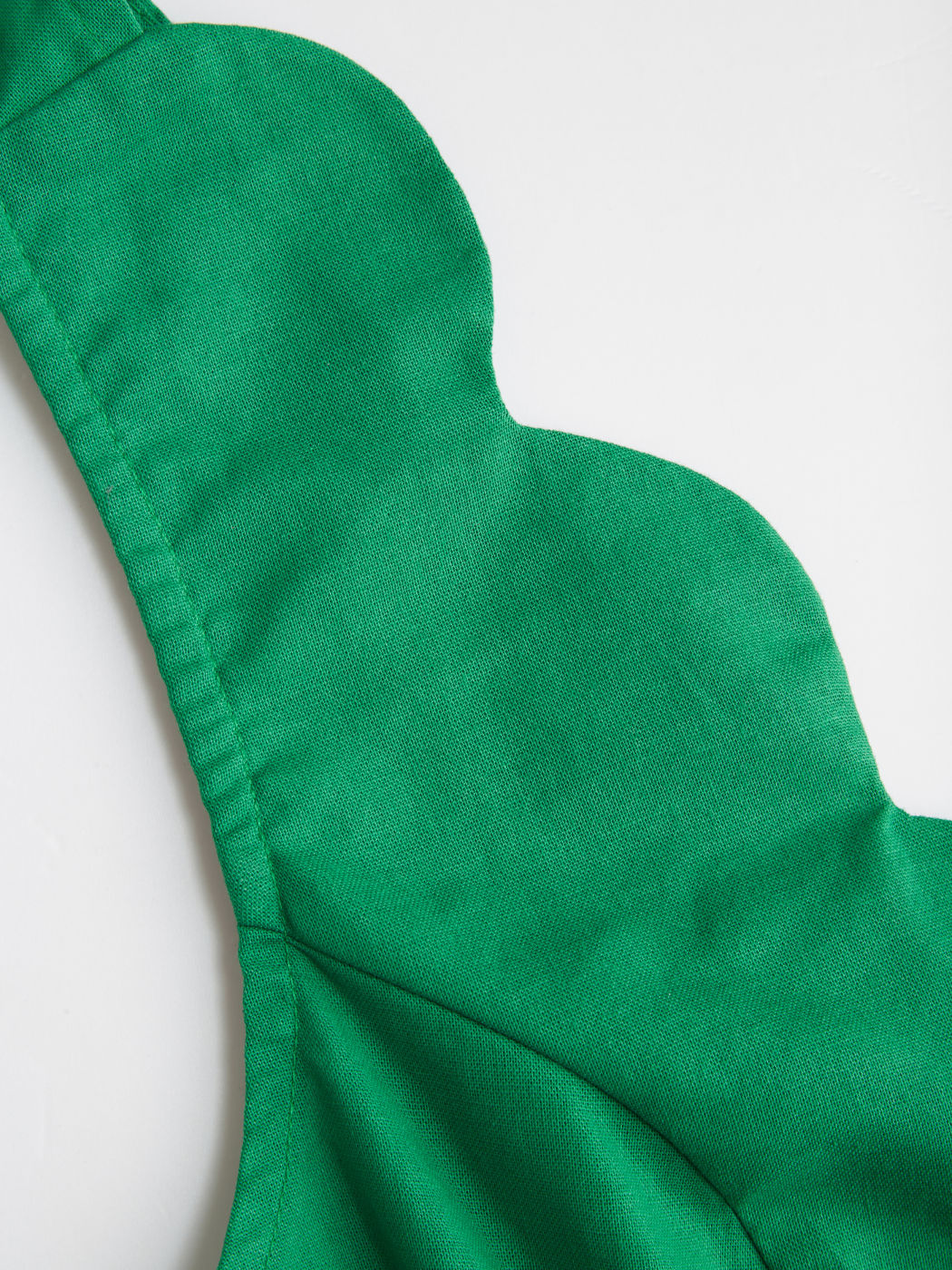 Leinen-Mischung V-Ausschnitt Wellenrand Mini-Kleid