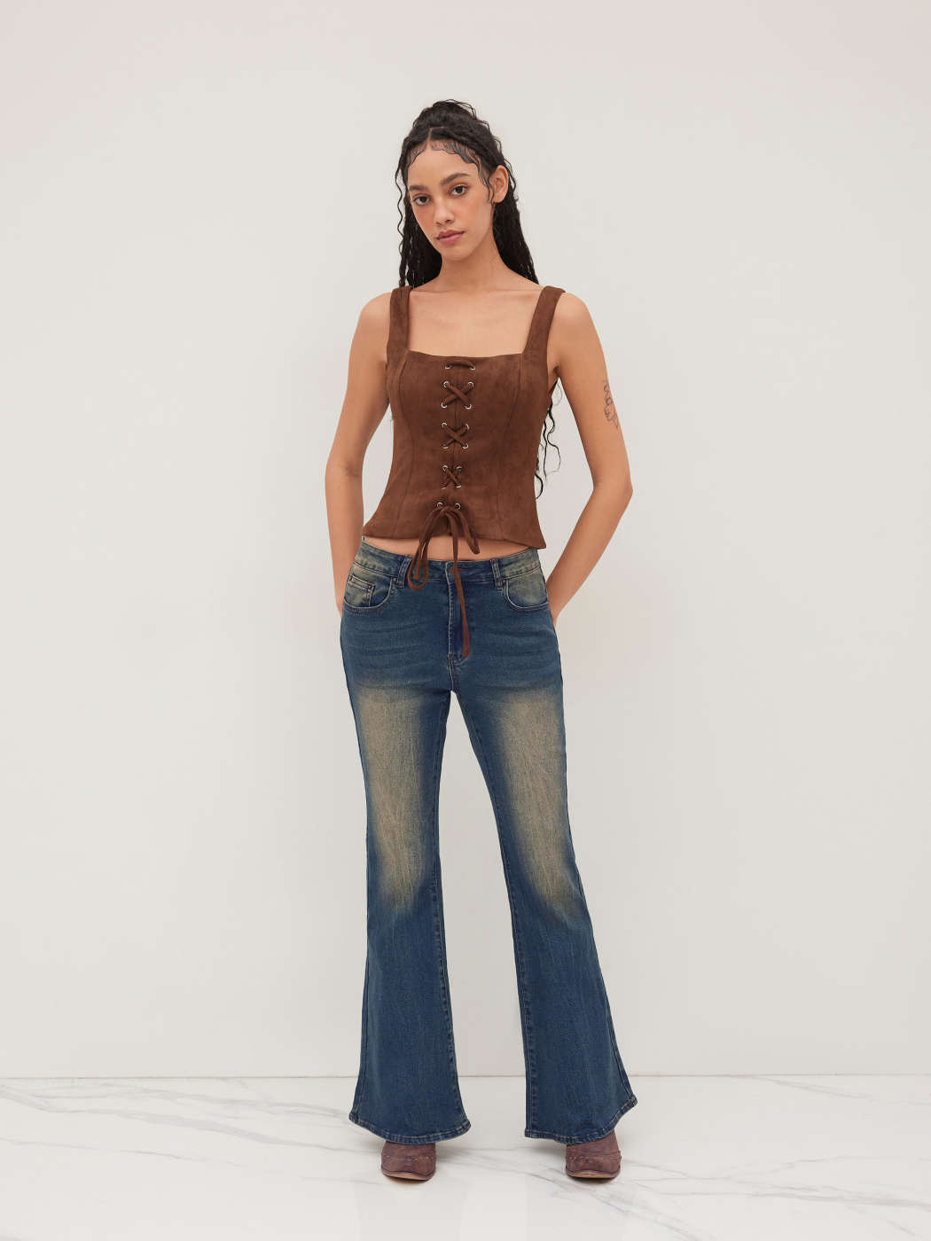 Denim High Stretch Cider Denim Low Rise Vintage Wash Flared Jeans