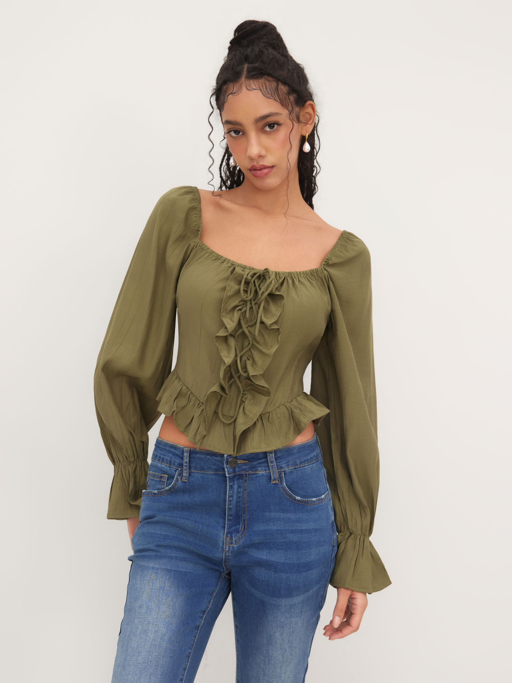 Square Neck Knotted Ruffle Hem Crop Blouse