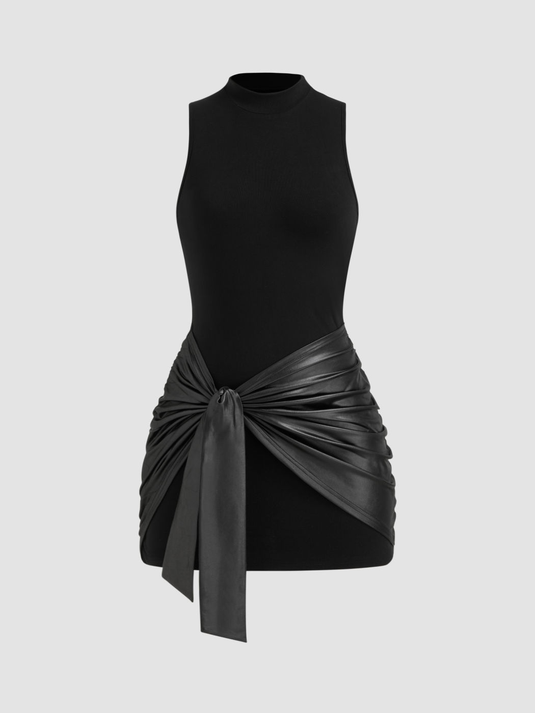 Hochkragiges, geruchertes und geknotetes Mini-Kleid
