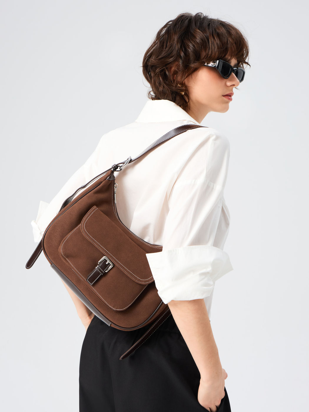POCKET SUEDE SHOULDER BAG