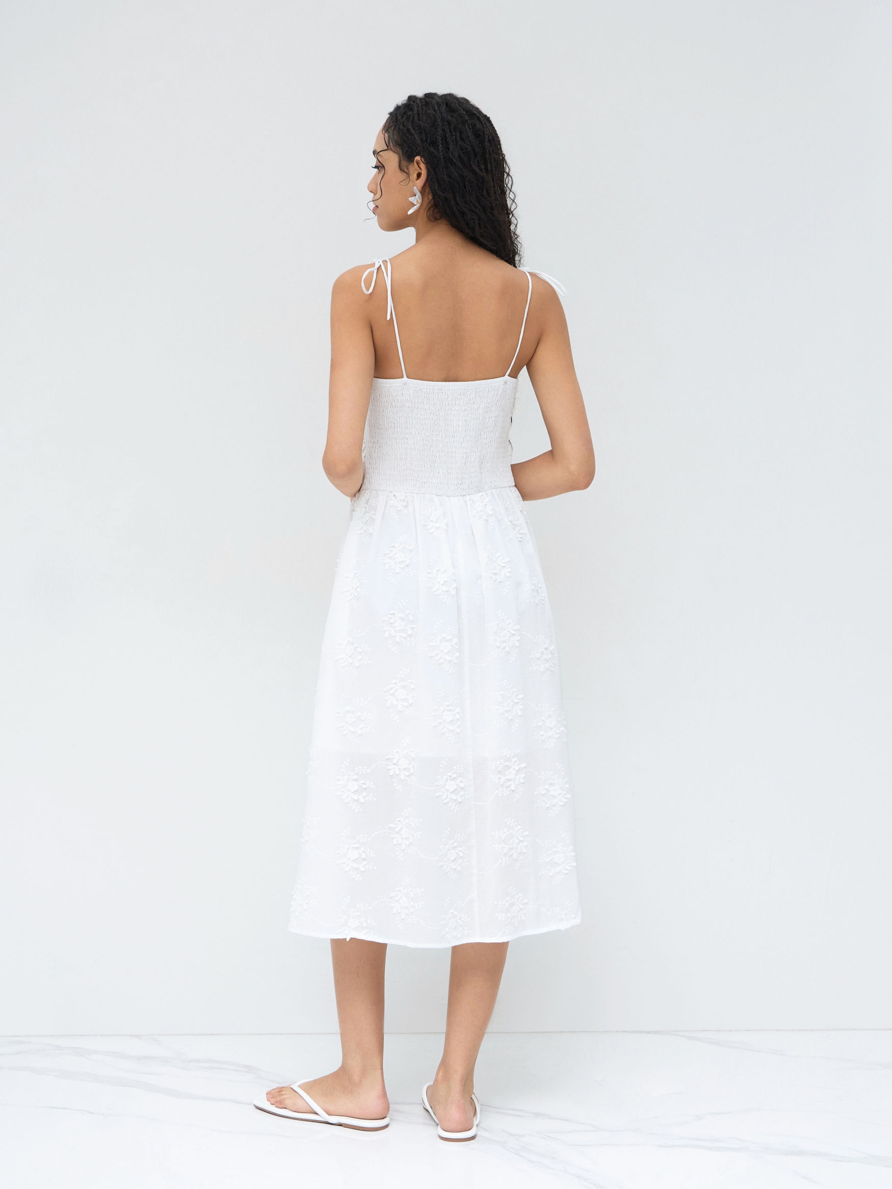 Cotton Scoop Neckline Floral Knotted Maxi Dress