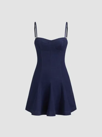 Stretch-Denim Mini-Kleid mit Herzausschnitt und Rüschen