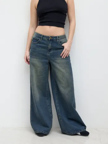 Tief sitzende, lockere Hosen