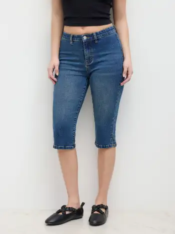 Knit V-neck Metal Button Vest