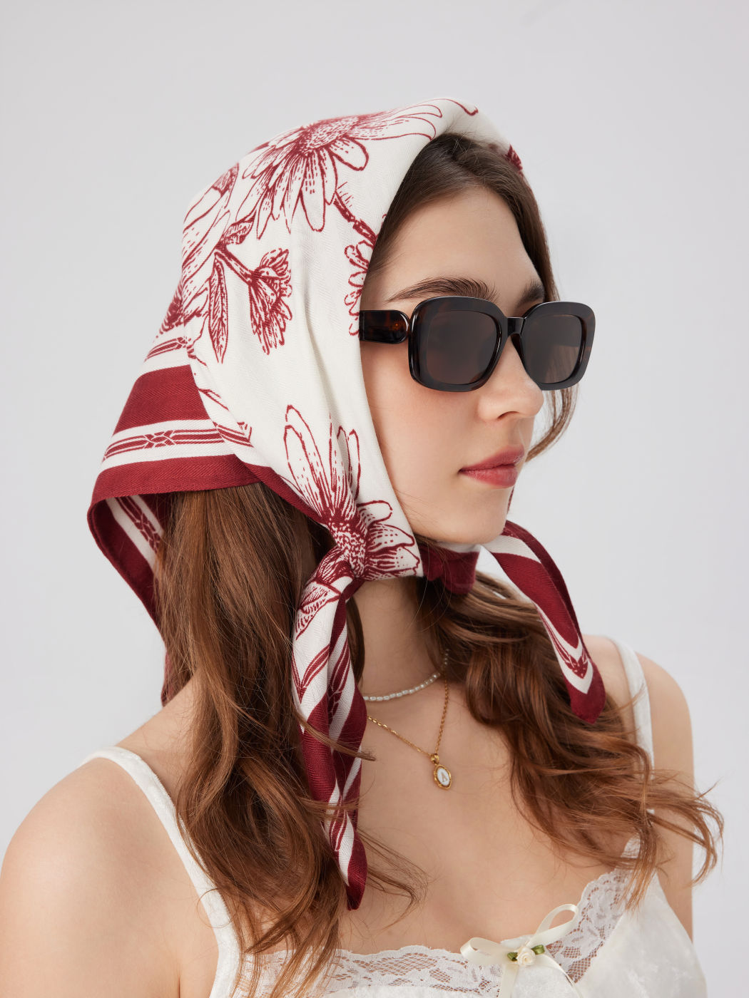 FLORAL SQUARE HEADSCARF