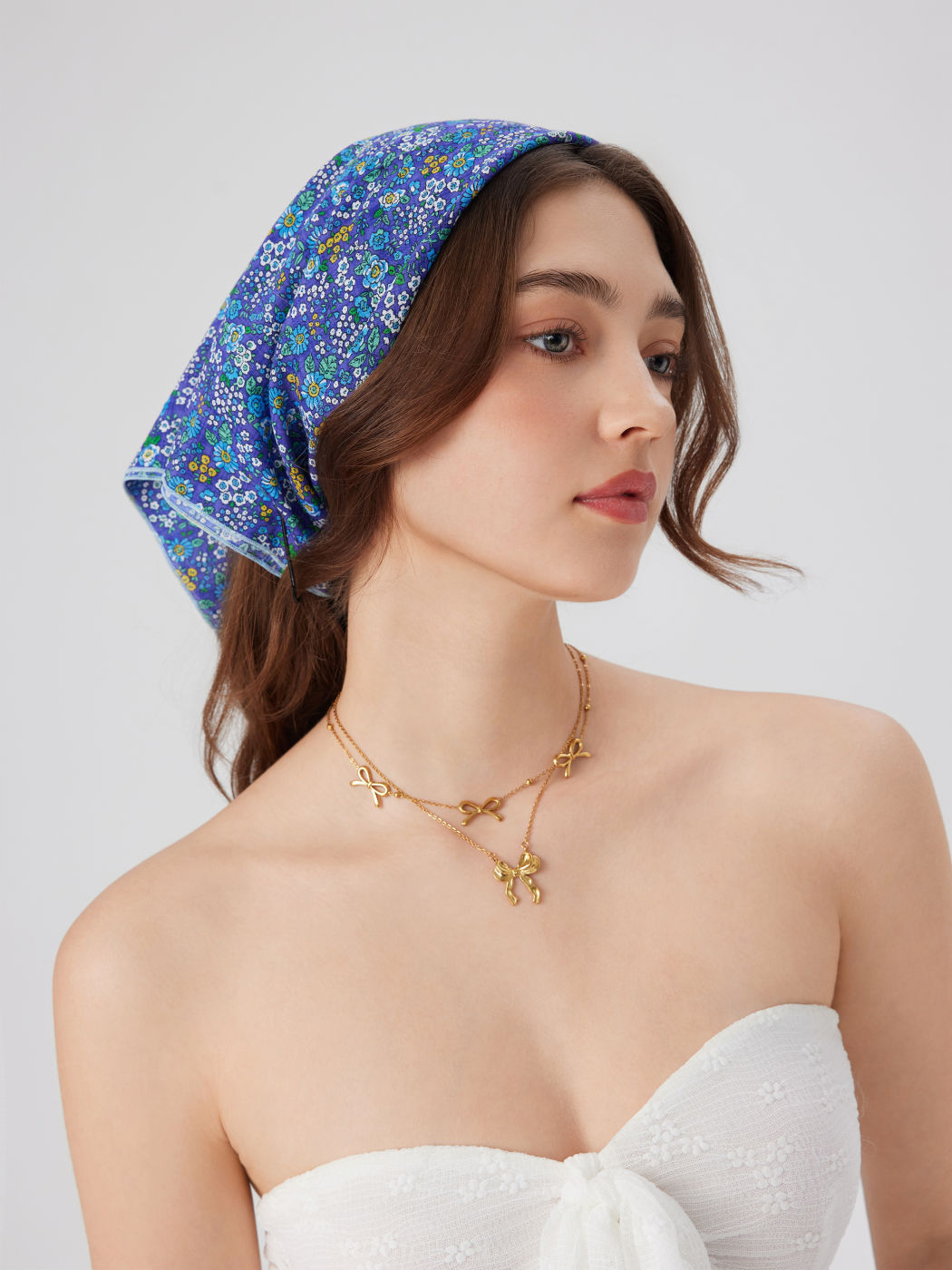 FLORAL SQUARE HEADSCARF