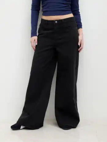 Low-Rise Baggy