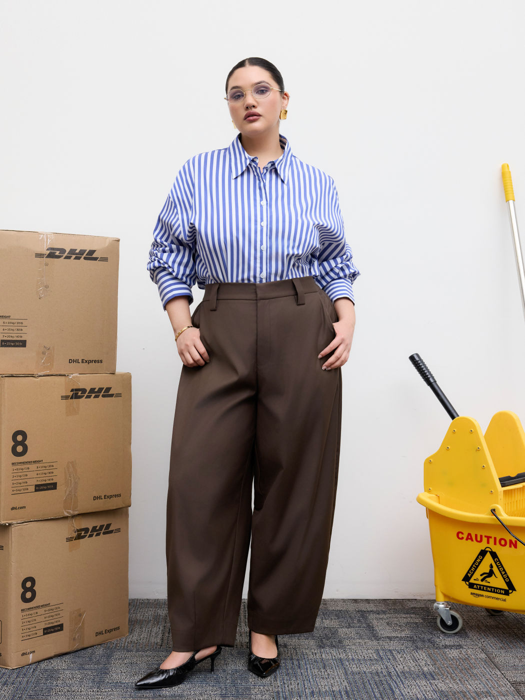 Mid Rise Tapered Trousers Curve & Plus