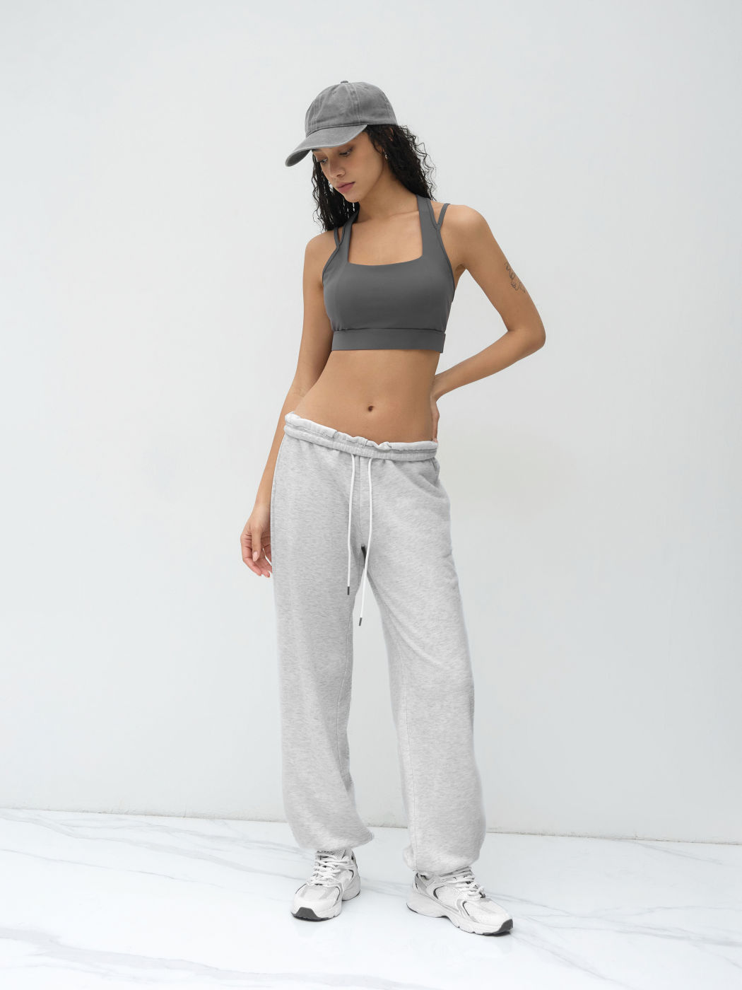 CIDERAIRY™ U-neckline Solid Active Tank Top With Removable Padding