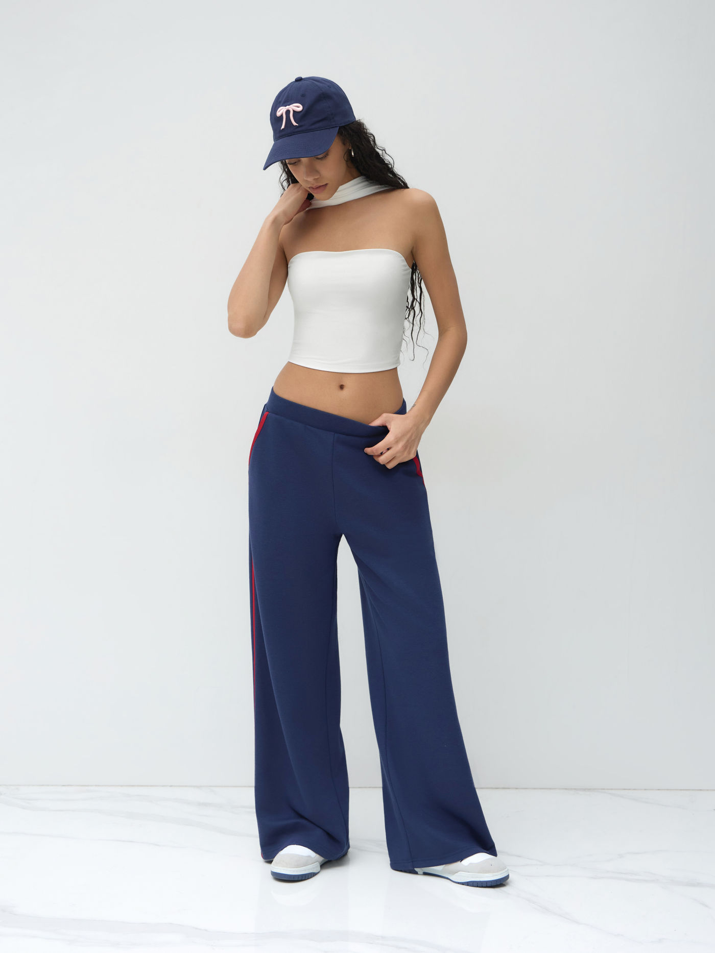 Cotton-Mischung Mittelhöhe Seitenstreifen Gerade Beine Sweatpants