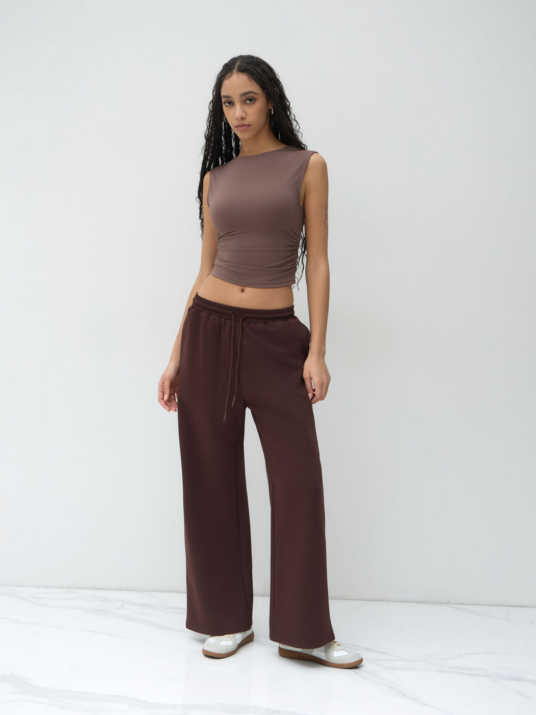 Round Neckline Ruched Tank Top