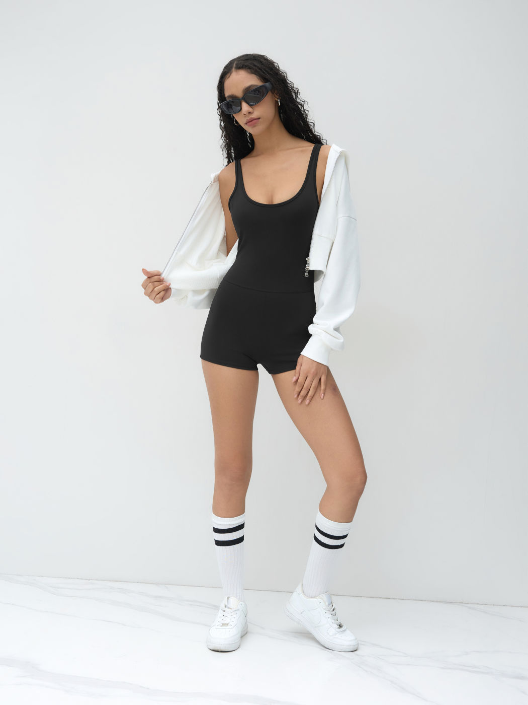 CIDERAIRY™ U-neckline Backless Active Romper