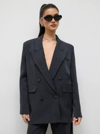 Blazer doppiopetto a righe con colletto dentellato