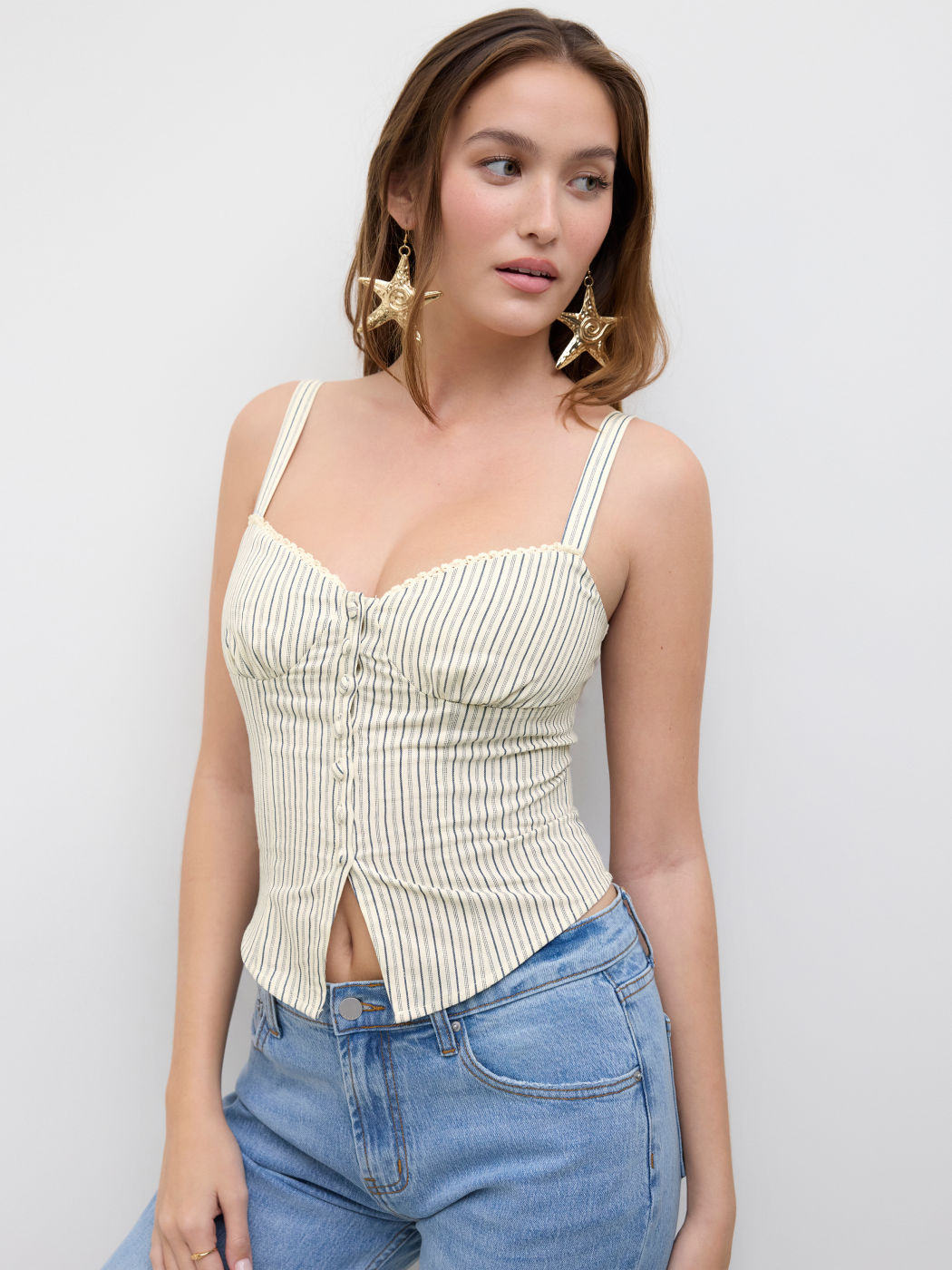 Baumwoll-Sweetheart-Streifen-Cami-Top mit Schlitz und Rüschen