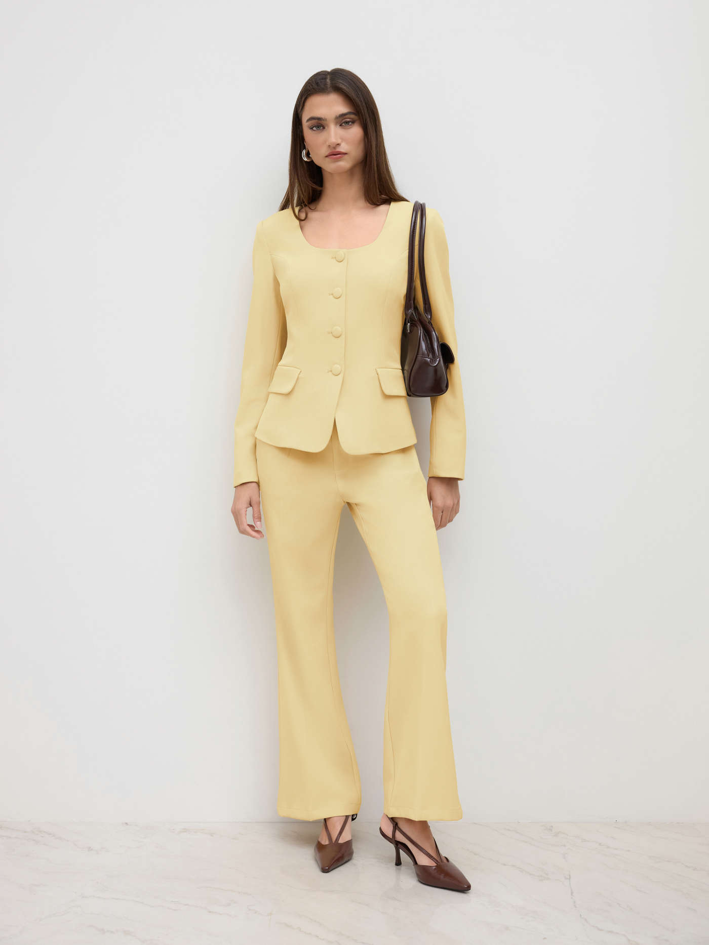 U-neckline Split Blazer