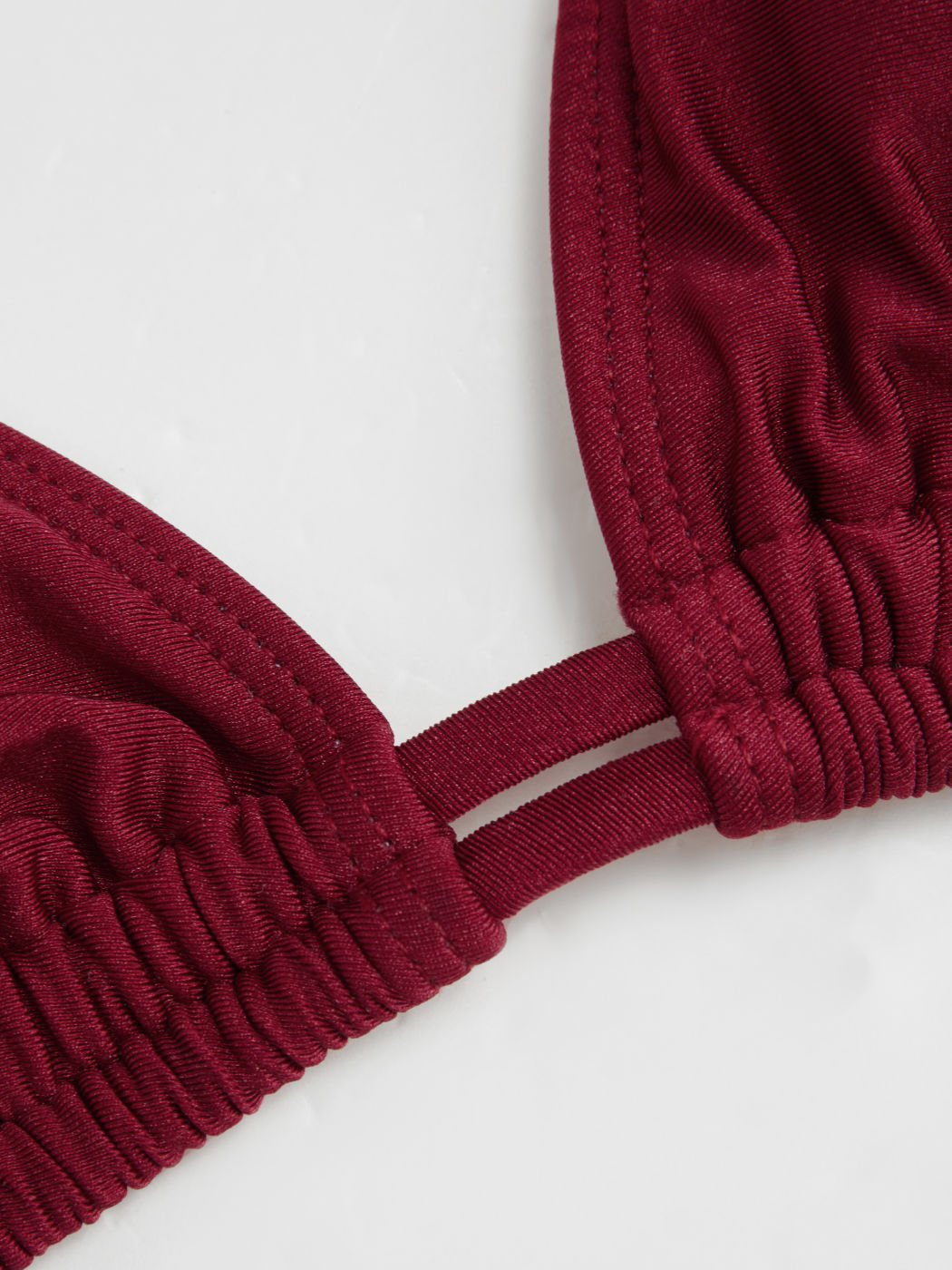 V-Ausschnitt, Criss Cross, Dreieck, Cheeky Bikiniset