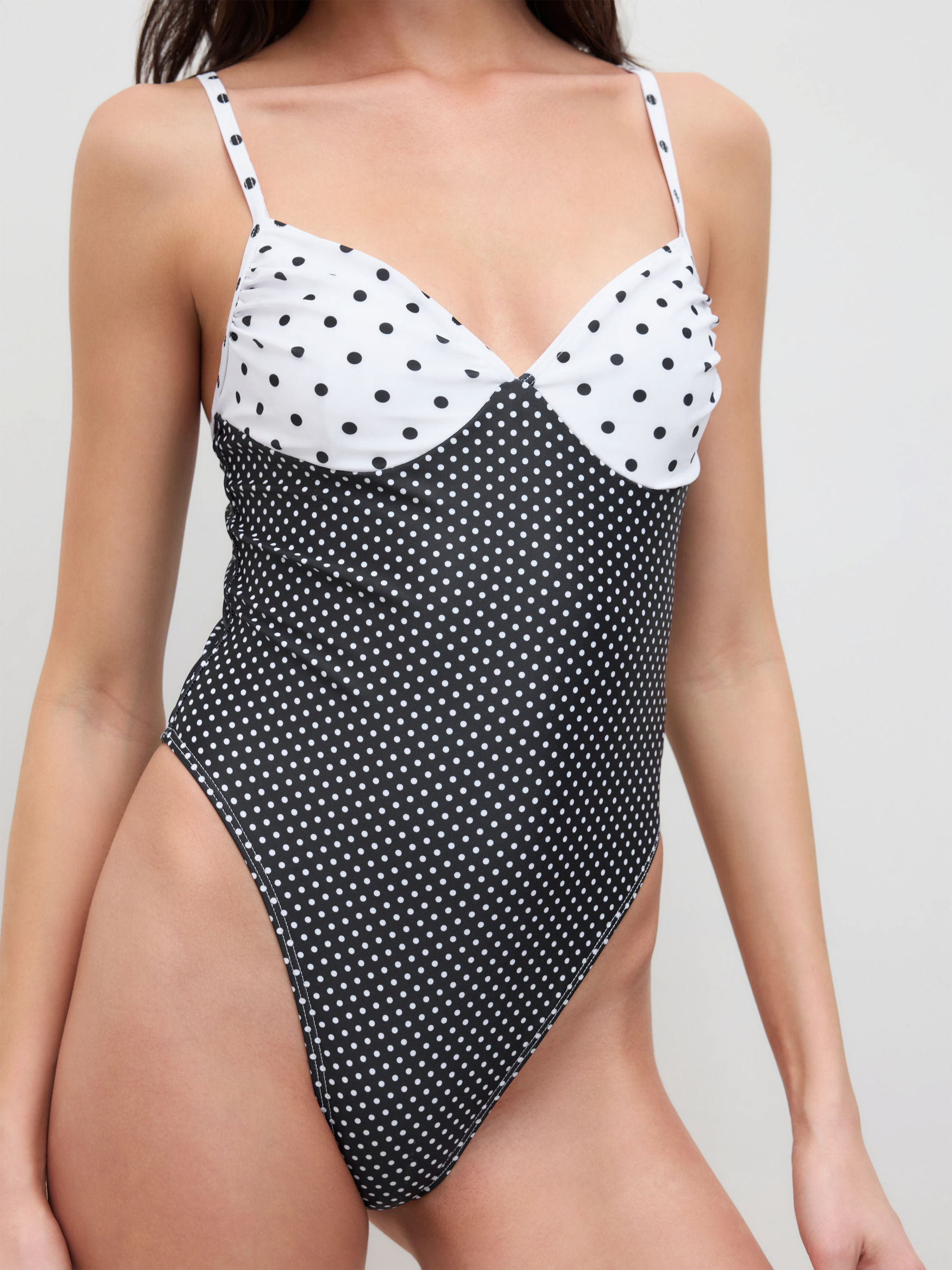 Shaping U-neckline Floral One Piece Swimsuit