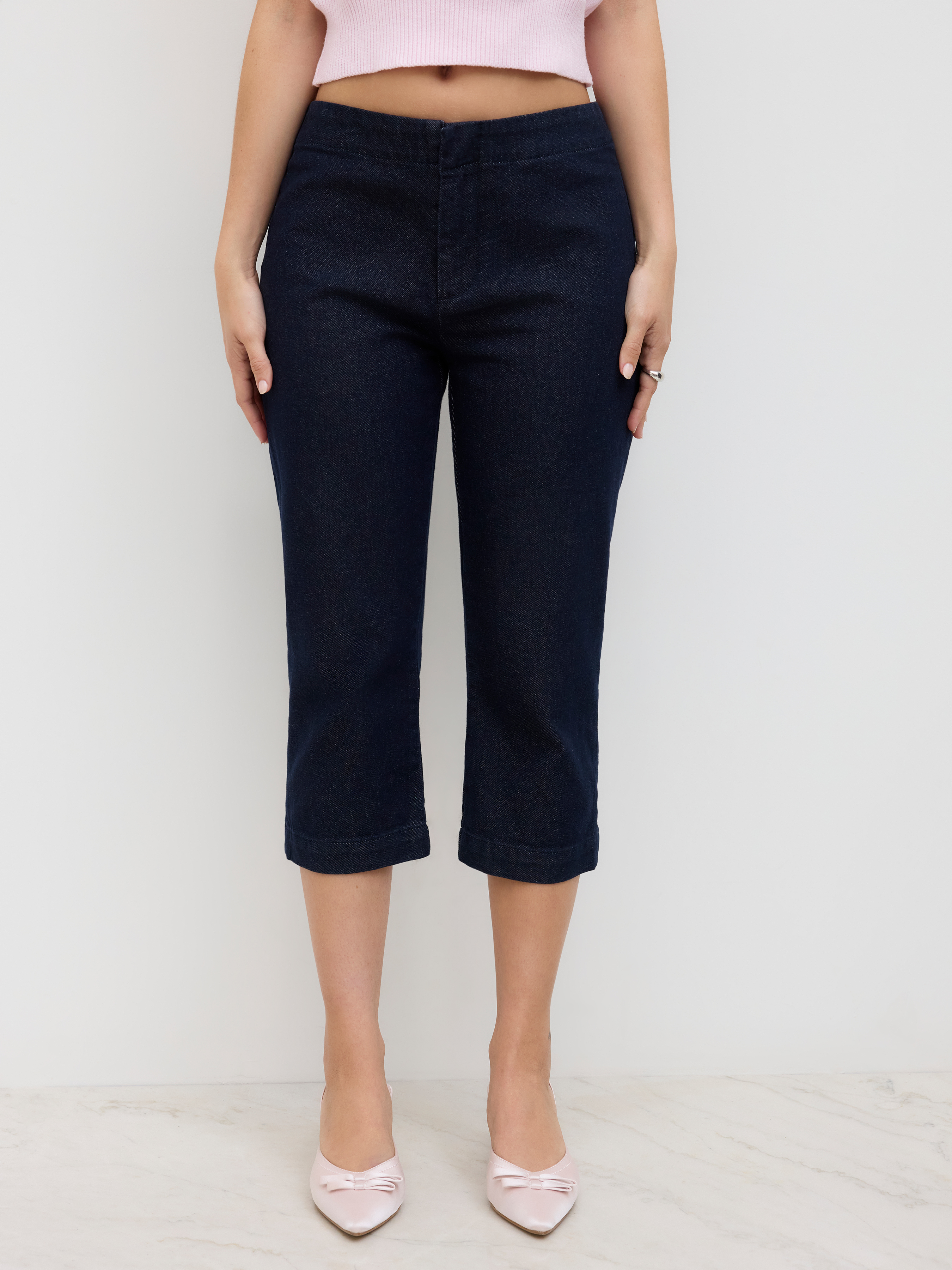 Stretch Denim Low Rise Straight Leg Capri Jeans