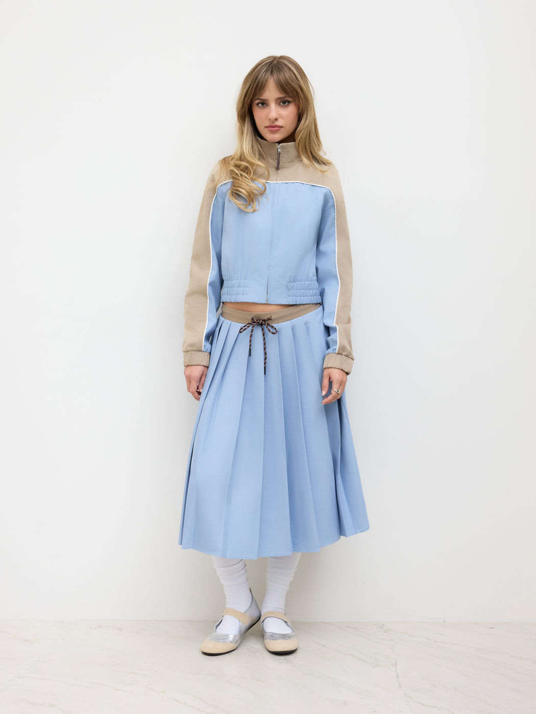 Mid Rise Knotted Contrasting Binding Pleated Midi Skirt
