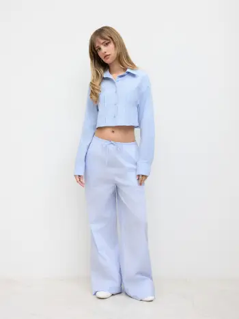 100% cotone - Camicia a pieghe in pizzo