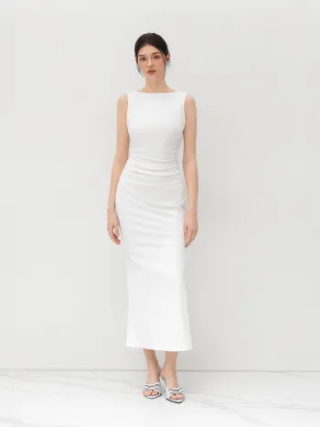Maxikleid mit Bootshals, einfarbig, geriffelt und geschlitzt