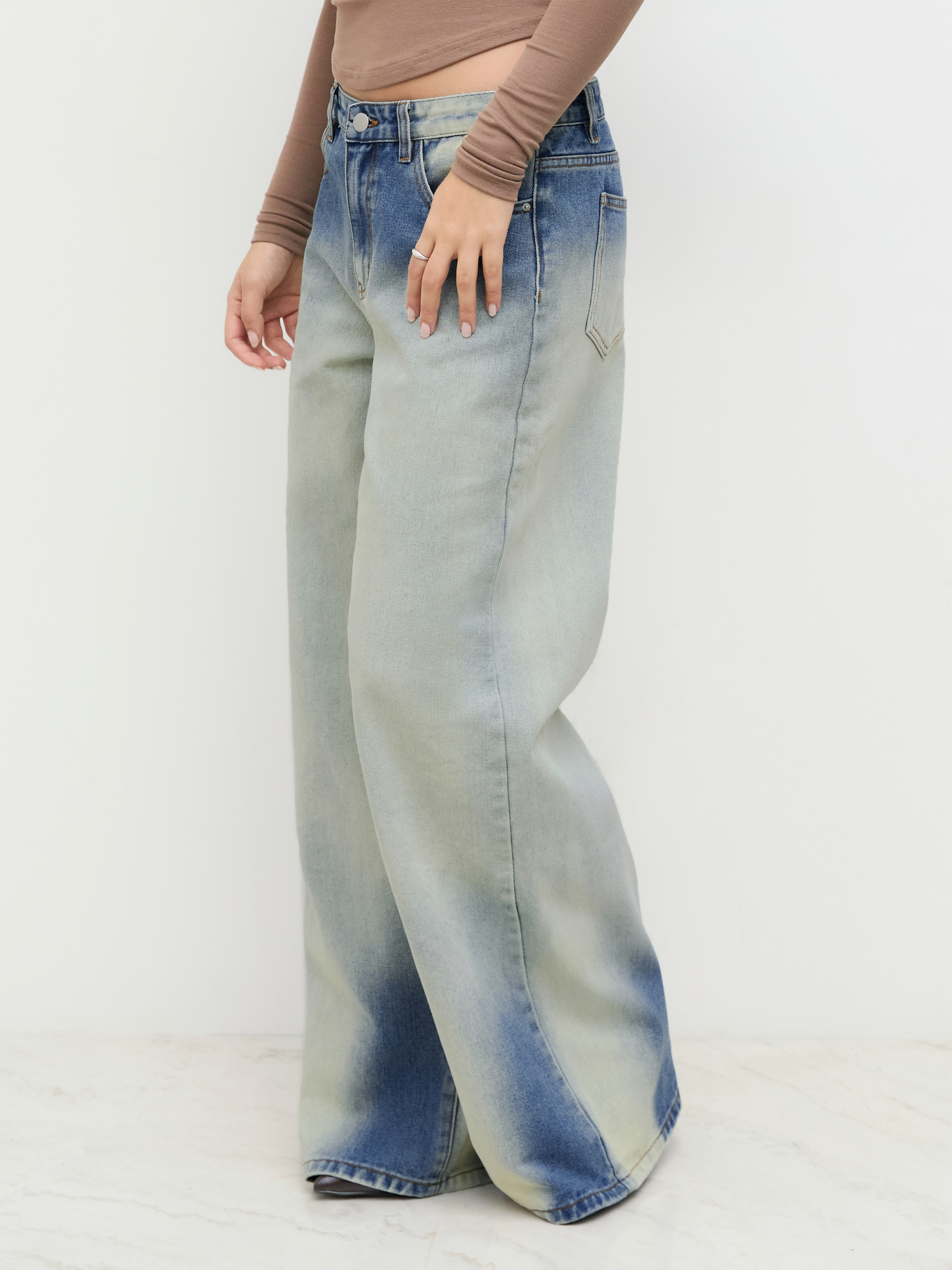 Cider Denim Low Rise Washed Gradient Baggy Jeans