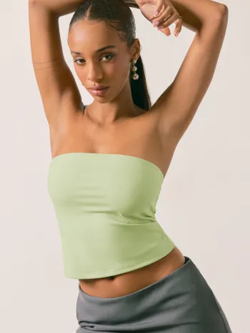 Contour Double Layered Strapless Solid Tube Top