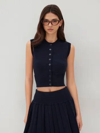 Knit Round Neckline Button Up Tank Top