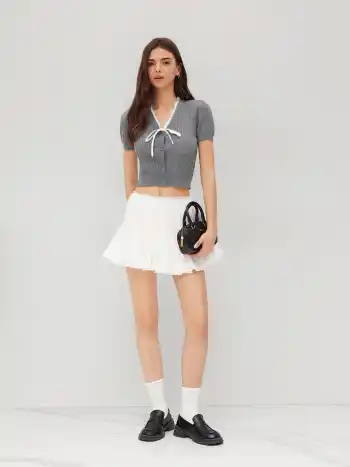 Cable Knit V-neck Bowknot Lettuce Trim Crop Top