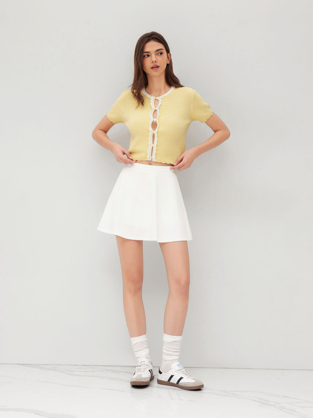 Knit Lettuce Trim Cut Out Short Sleeve Top