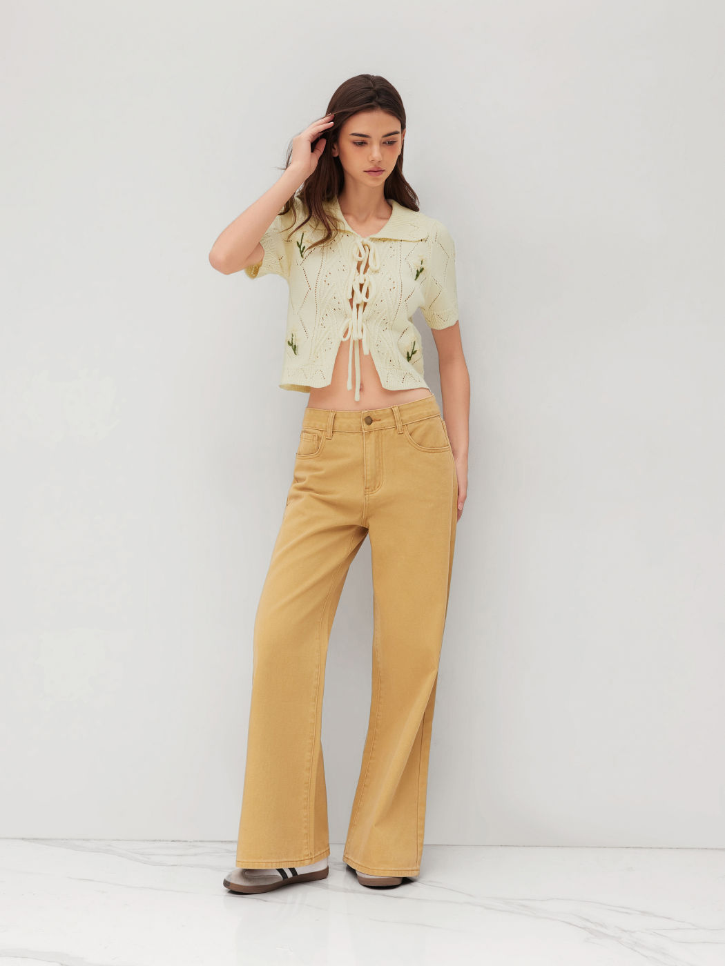 Knit Collar Floral Tie Front Bow Top