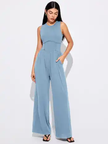 Einfarbiges ärmelloses Overalls mit breiten Beinen