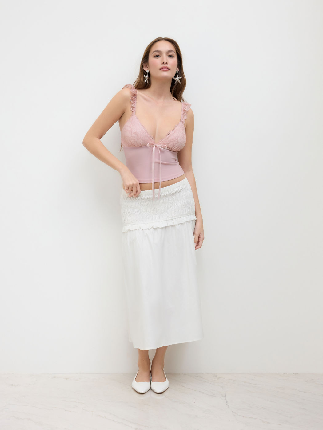 V-neck Floral Knotted Lace Trim Cami Crop Top