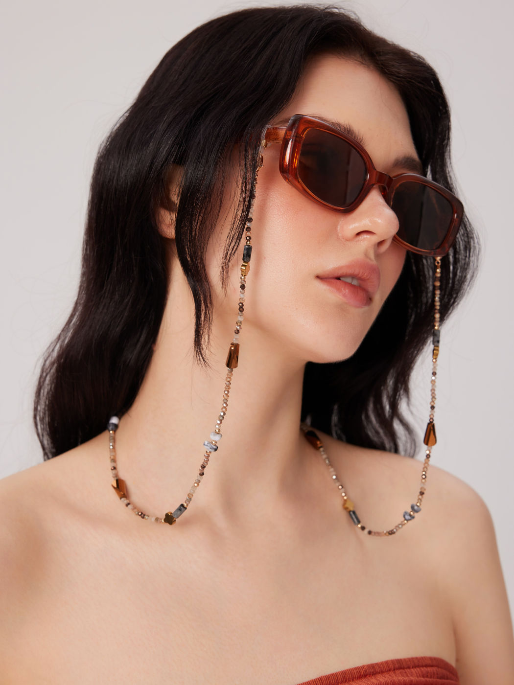 STONE & METAL DECOR BEADED GLASSES CHAIN