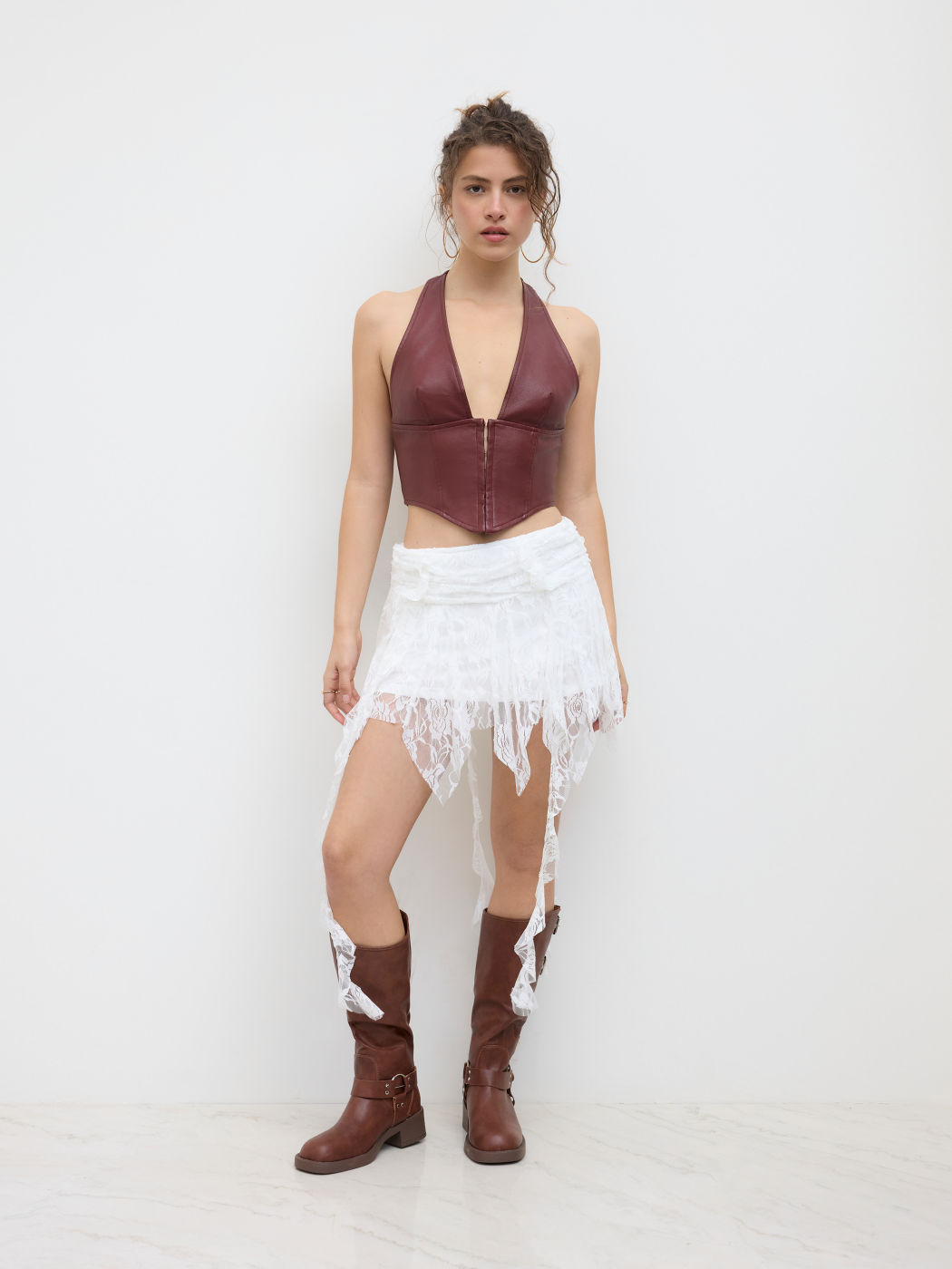 Faux-Leder-Halter-Bodysuit ohne Rückenpartie Crop Top