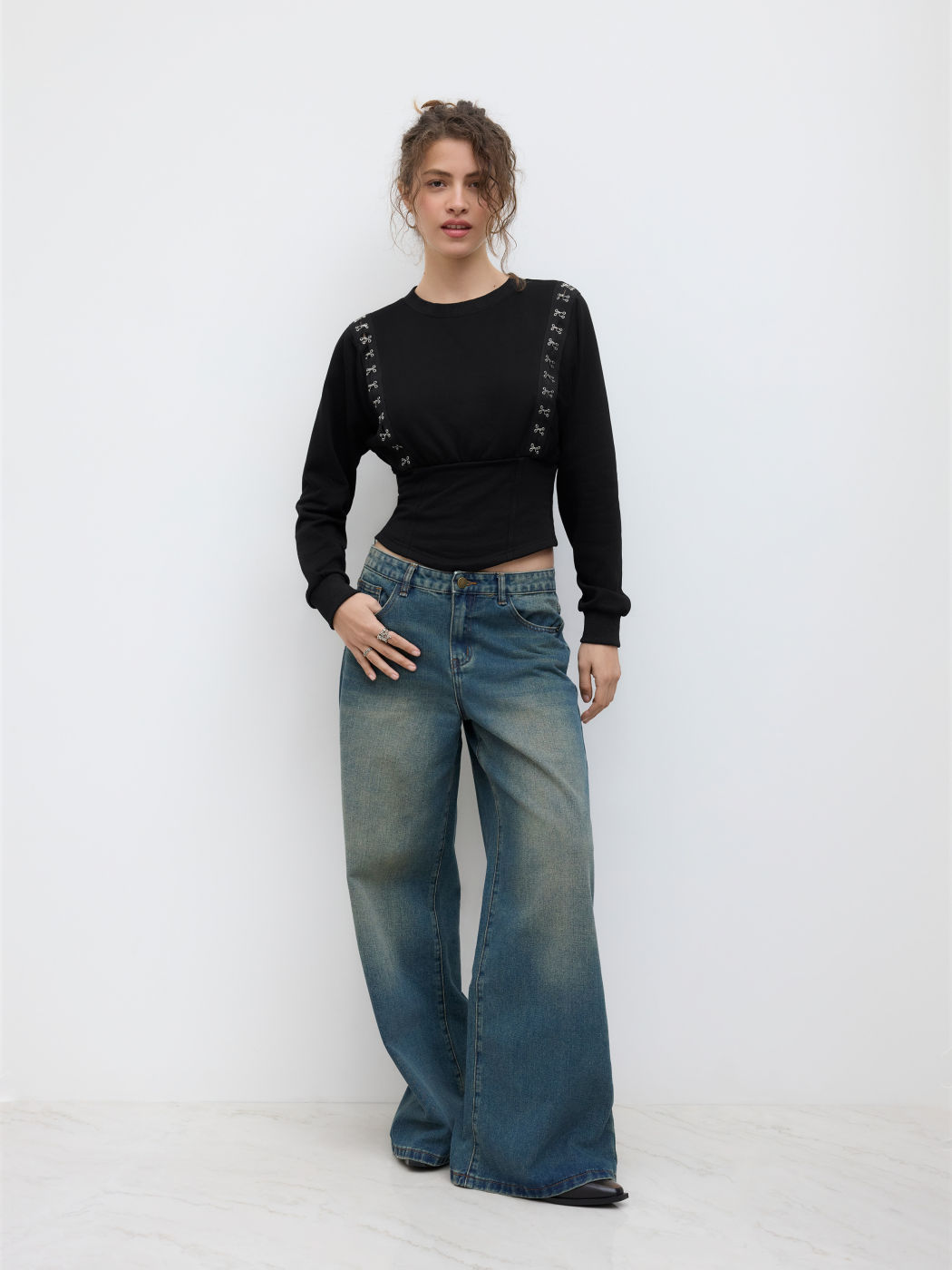 Two Way Terry Clasp Deatil Sweatshirt