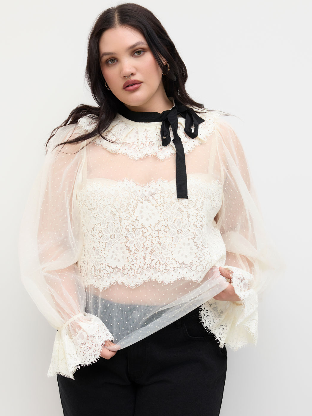 Lace Floral Guipure Bowknot Blouse Curve & Plus