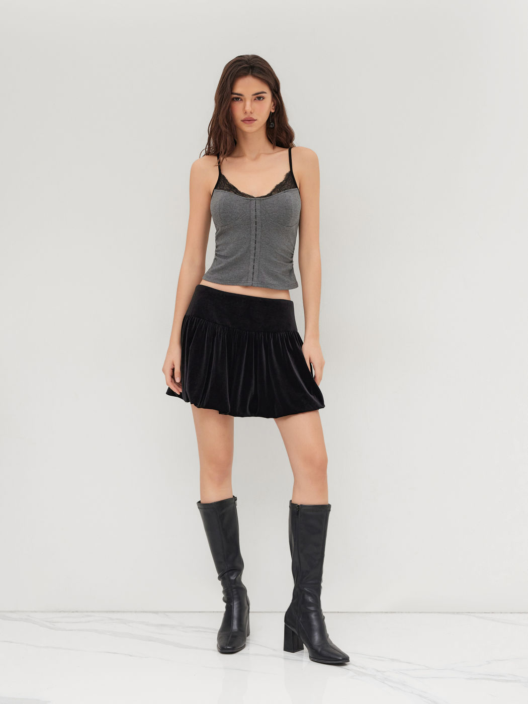 Zuckerbäcker-Look Spitzebesatz Knitter-Cami Crop Top