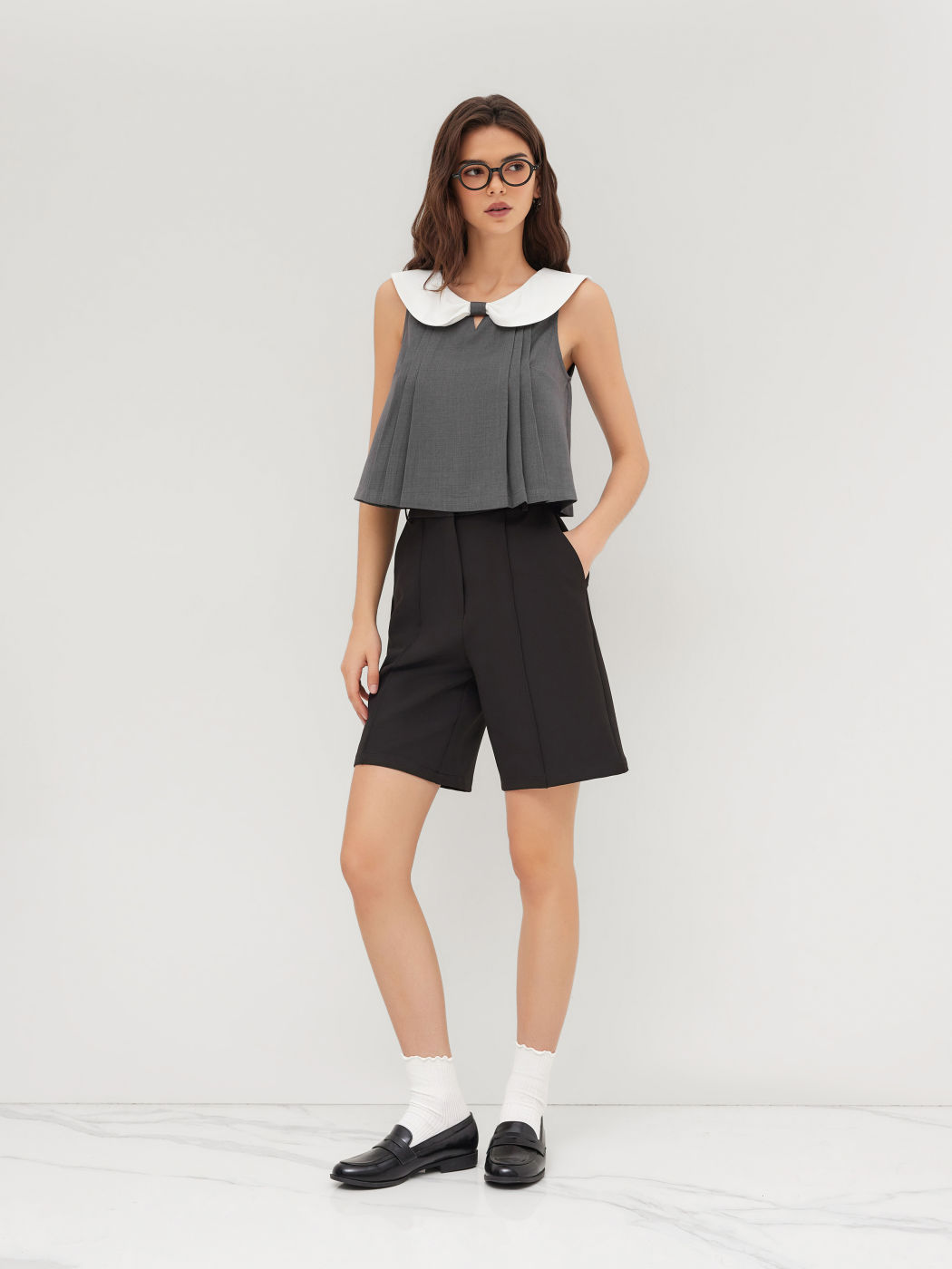 Peter-Pan-Kragen gefalteter Crop-Tank-Top