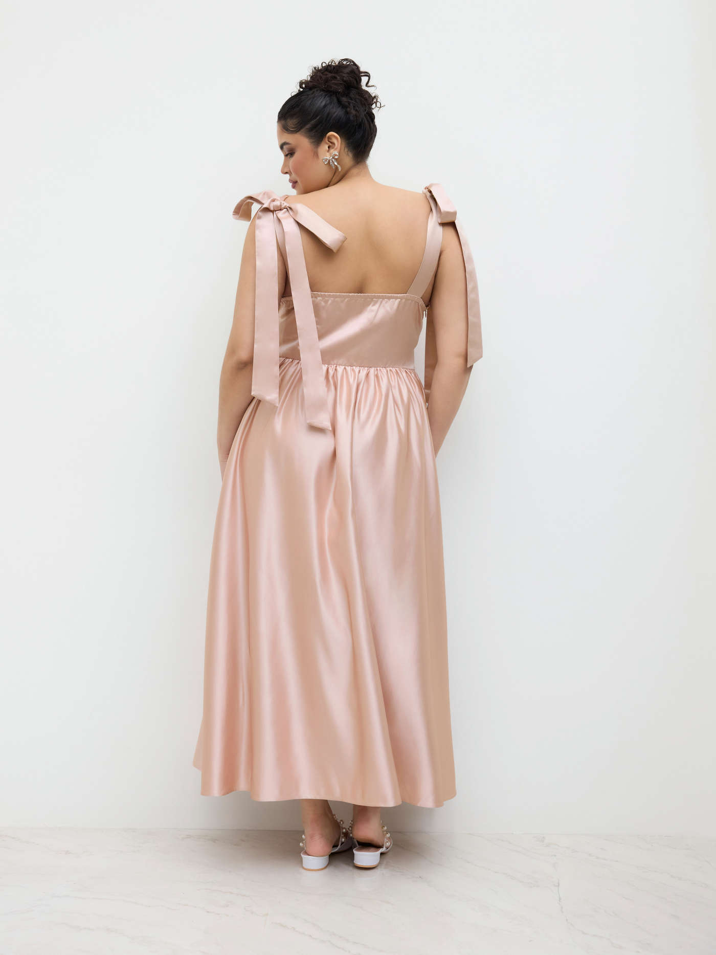 U-neckline Bowknot Pleated Maxi Dress Curve & Plus